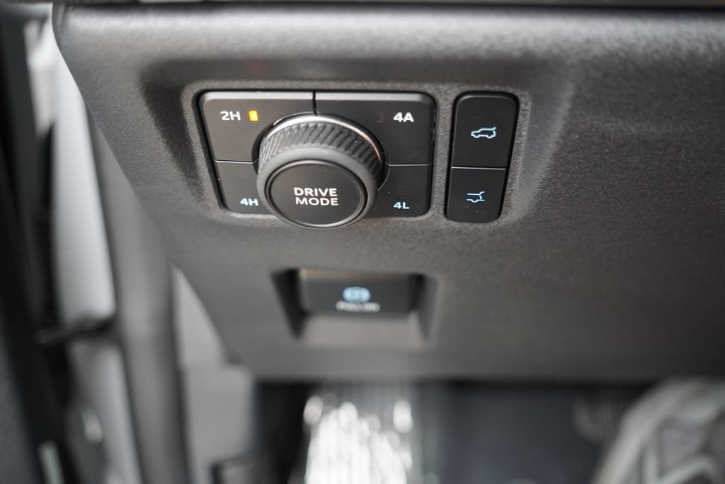 Certified 2025 Ford Expedition Max Platinum AWD/4WD image 29