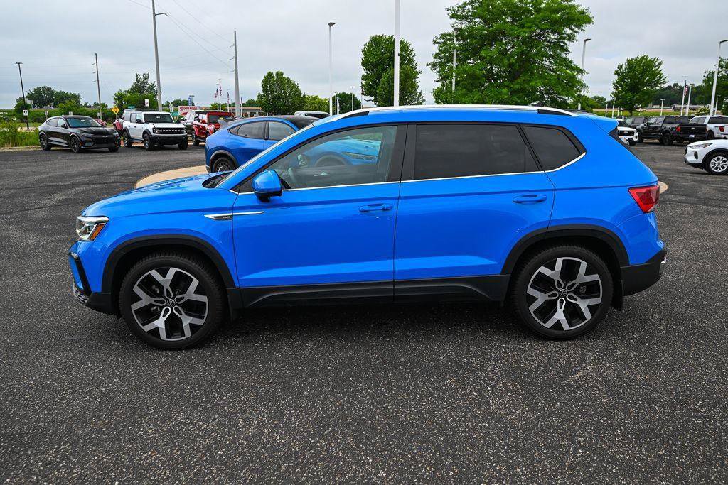 Used 2022 Volkswagen Taos SEL AWD/4WD image 8