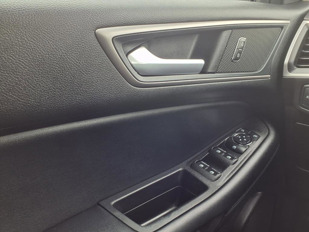 Certified 2022 Ford Edge SEL w/ Convenience Package image 23