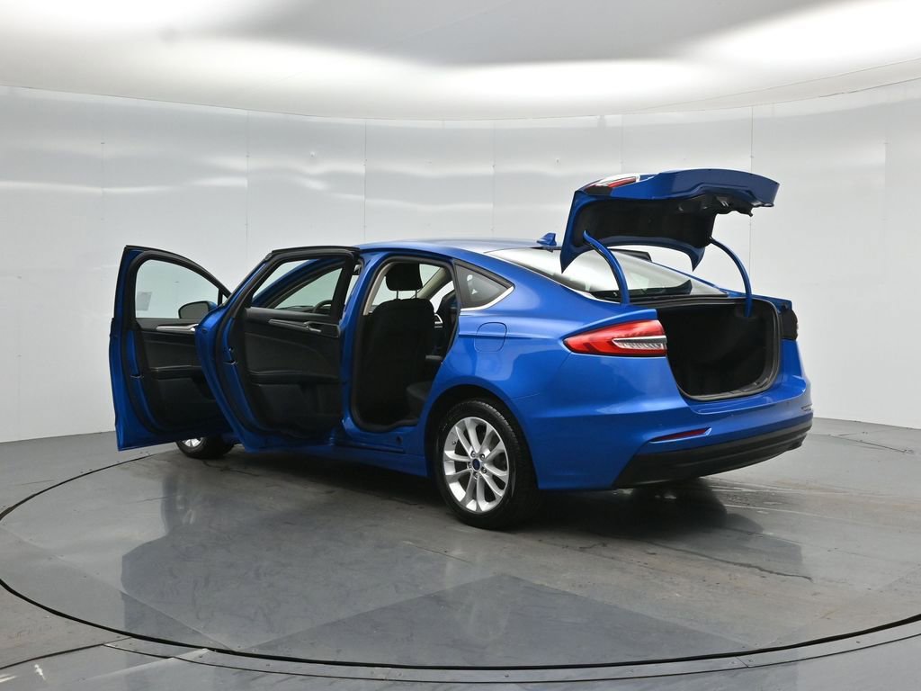 Certified 2019 Ford Fusion SE FWD image 32