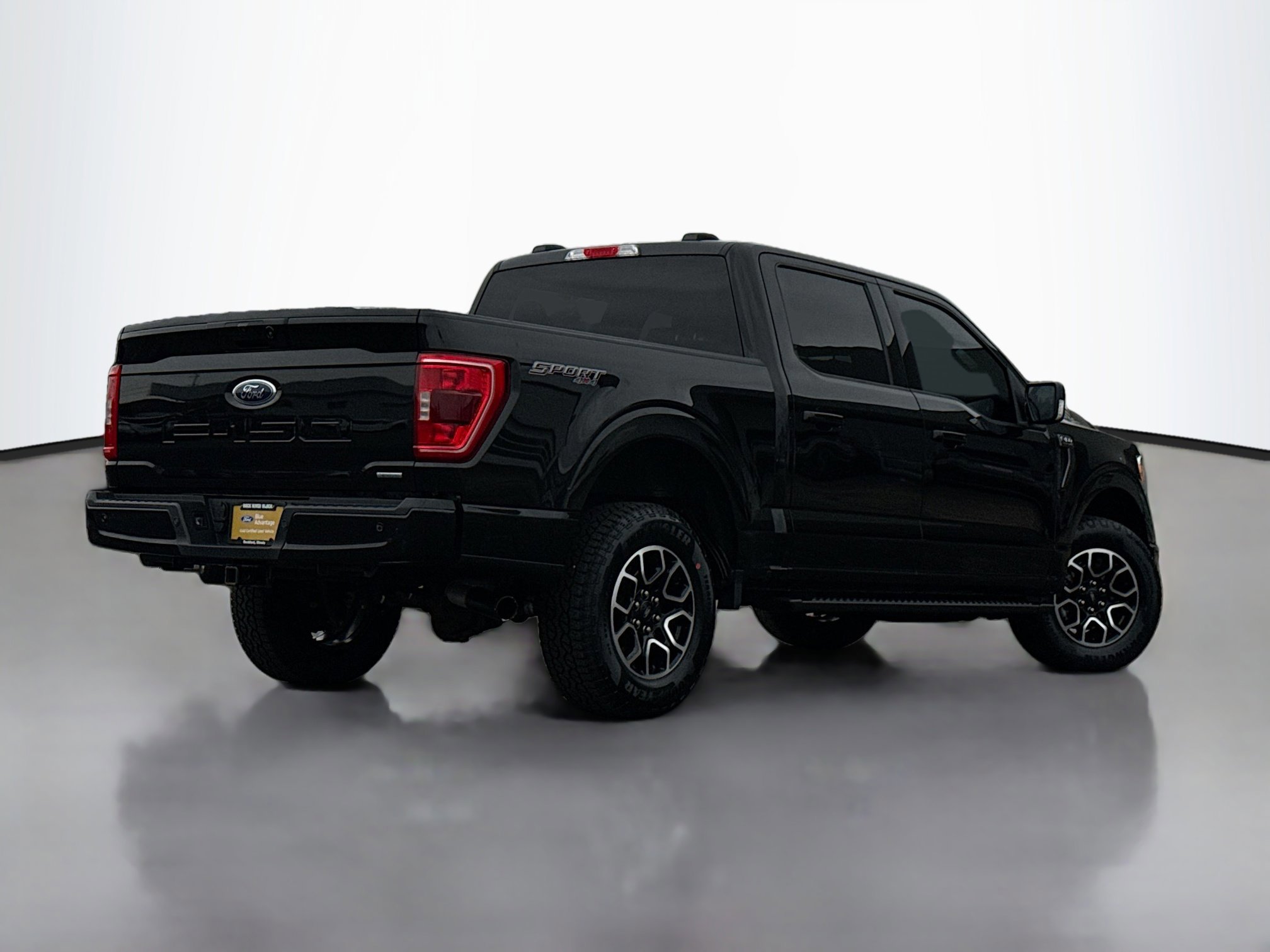 Certified 2022 Ford F150 XLT w/ Equipment Group 302A High AWD/4WD image 3