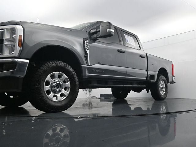 Certified 2024 Ford F250 XLT AWD/4WD image 30
