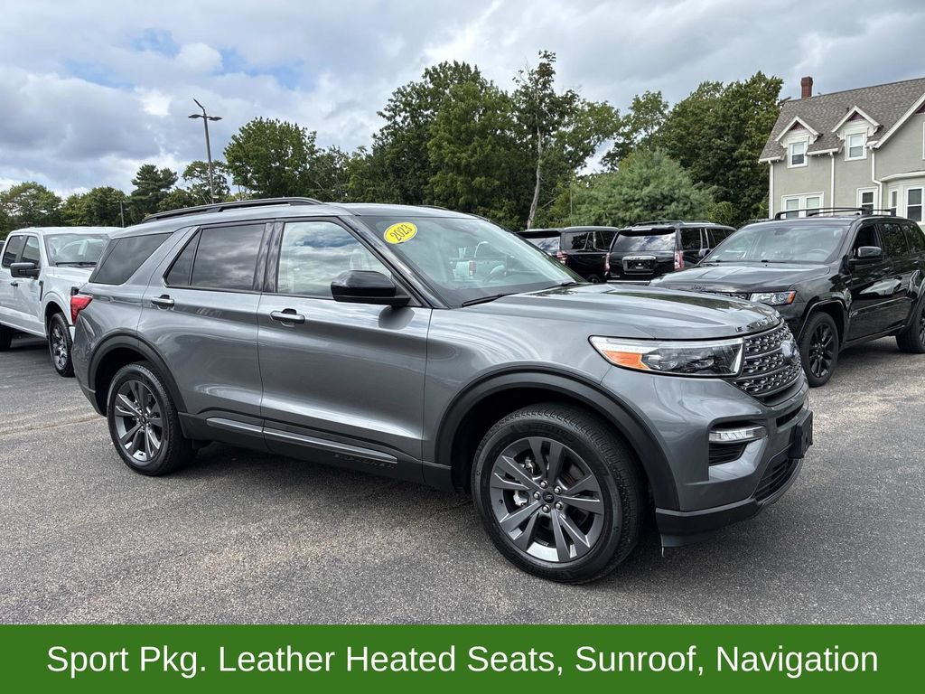 Certified 2023 Ford Explorer XLT w/ Equipment Group 202A AWD/4WD image 7