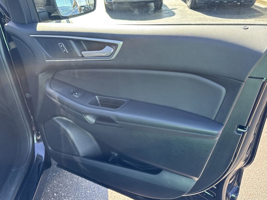 Certified 2024 Ford Edge SEL image 13