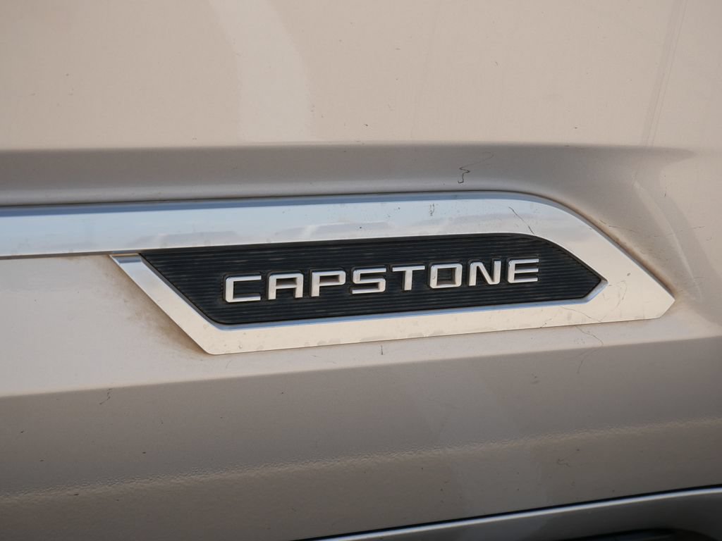 Used 2024 Toyota Sequoia Capstone AWD/4WD image 10