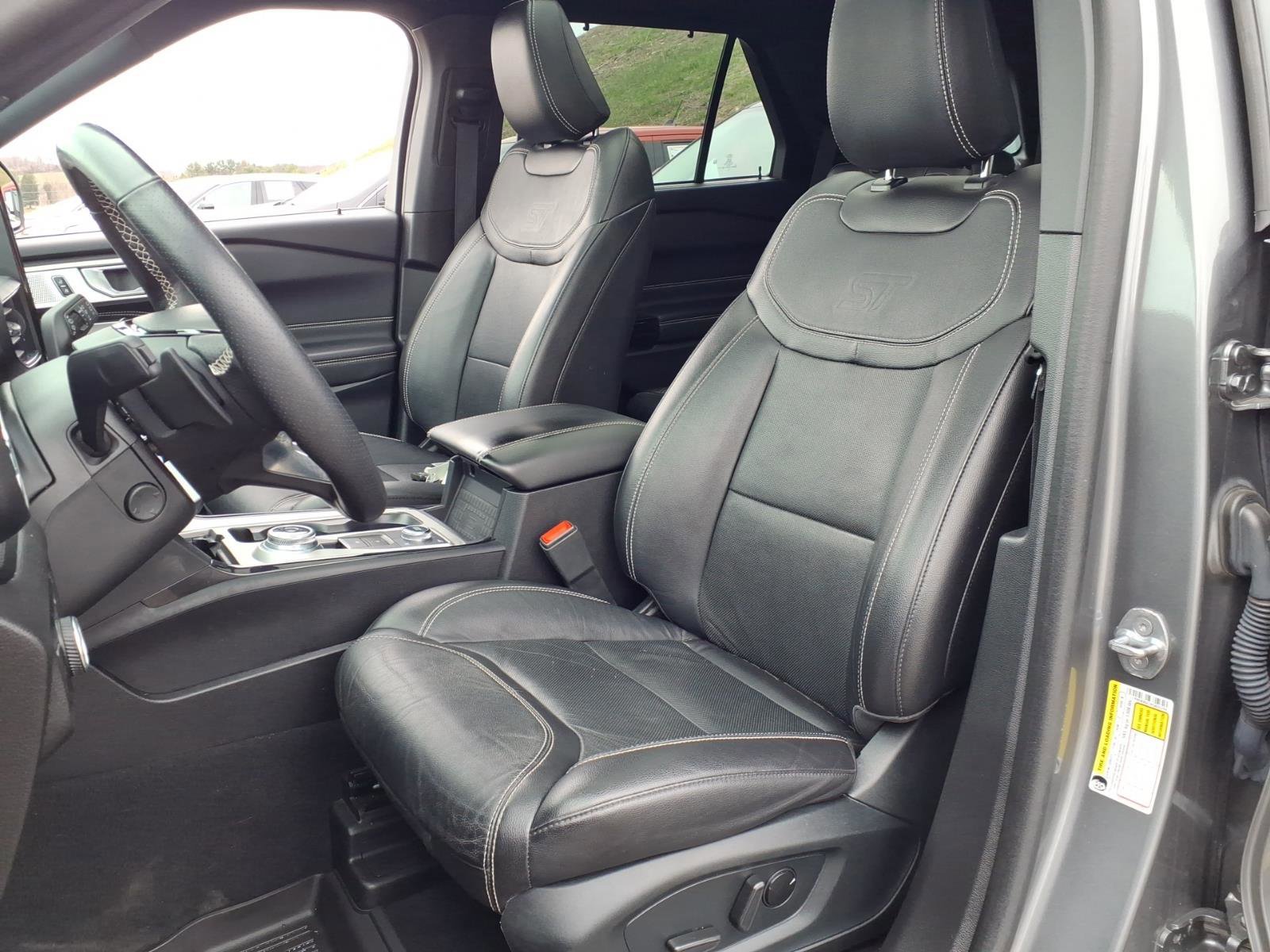 Certified 2023 Ford Explorer ST w/ Equipment Group 401A image 8