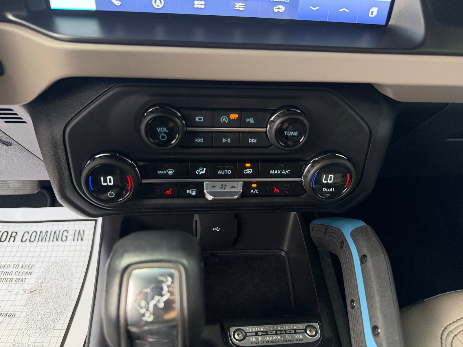 Certified 2023 Ford Bronco Wildtrak AWD/4WD image 22