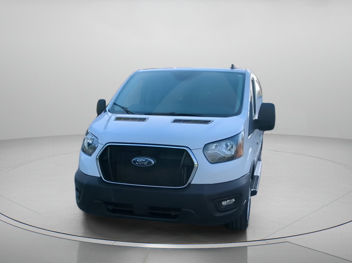 Certified 2025 Ford Transit 250 Low Roof w/ Exterior Upgrade Package RWD image 7