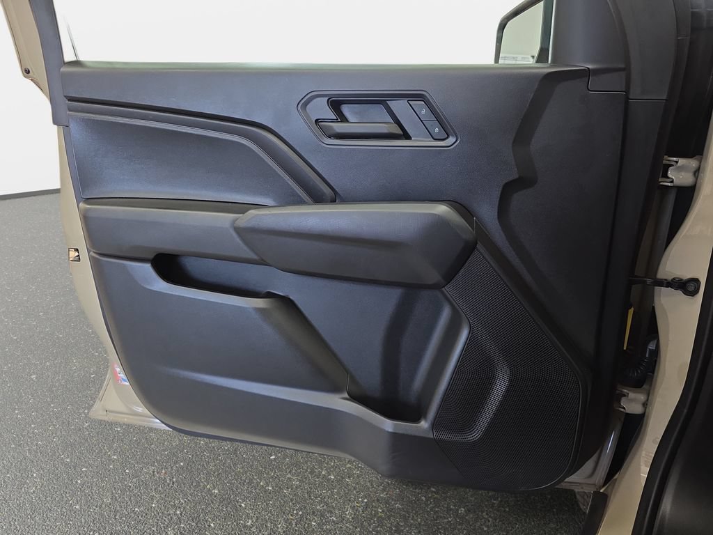 Used 2024 Chevrolet Colorado Trail Boss w/ Advanced Trailering Package AWD/4WD image 23