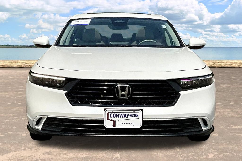 Used 2023 Honda Accord EX image 2