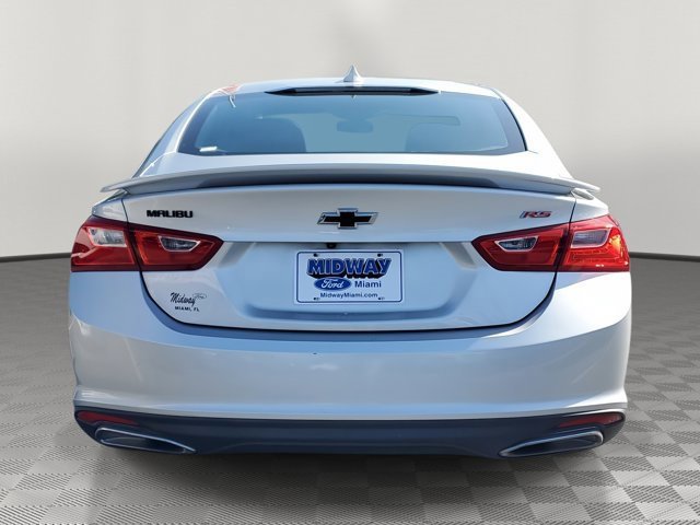 Used 2021 Chevrolet Malibu RS image 3