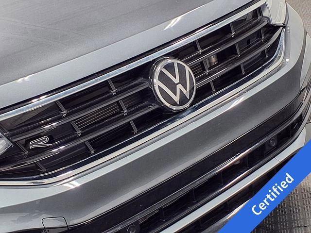 Used 2024 Volkswagen Tiguan SE R-Line AWD/4WD image 30