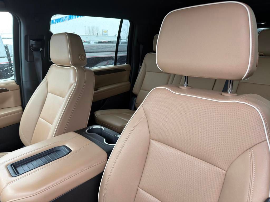 Used 2023 Chevrolet Suburban Premier w/ Max Trailering Package image 38