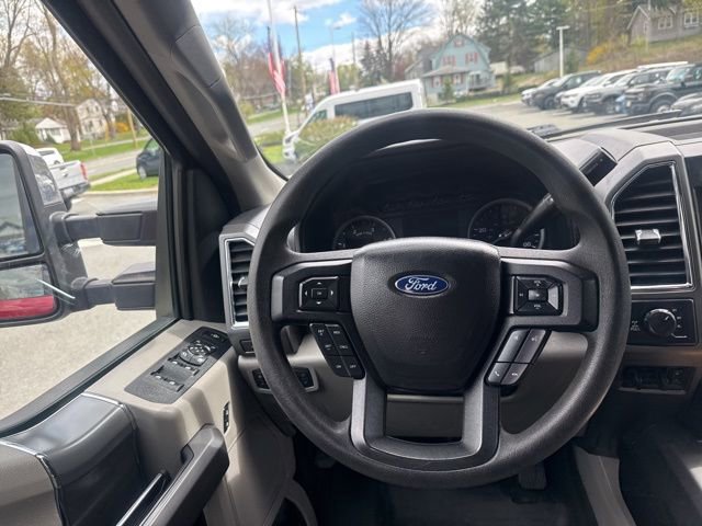 Certified 2018 Ford F250 XLT w/ XLT Premium Package AWD/4WD image 22