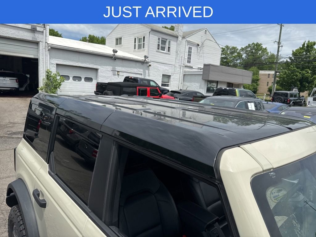 Certified 2025 Ford Bronco Badlands AWD/4WD image 44