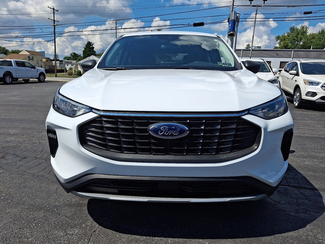 Certified 2024 Ford Escape Active image 2