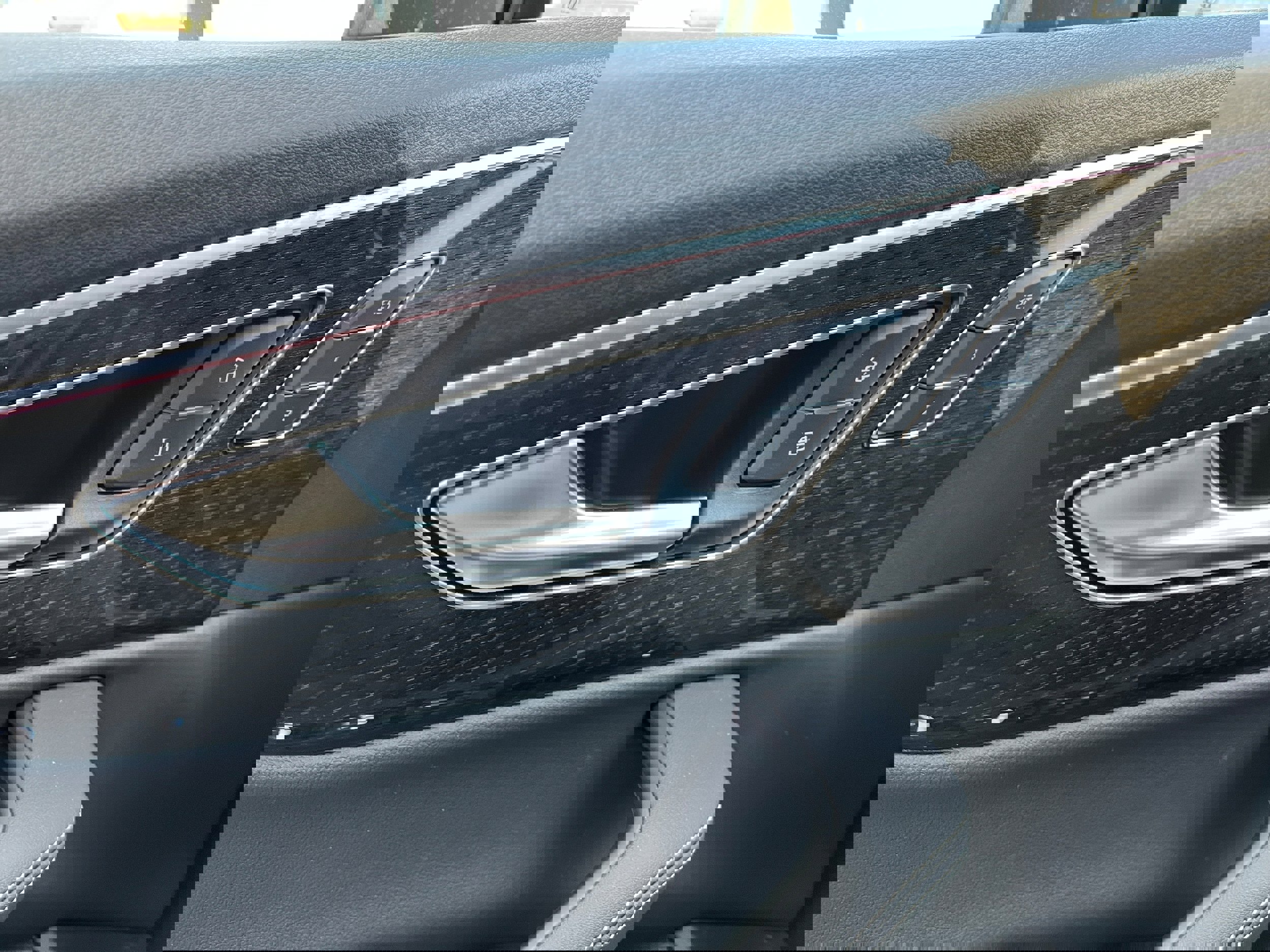 Used 2025 Audi Q7 3.0T Premium Plus image 25