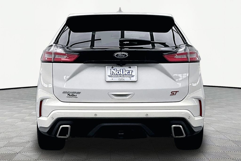 Certified 2020 Ford Edge ST w/ Equipment Group 401A AWD/4WD image 4