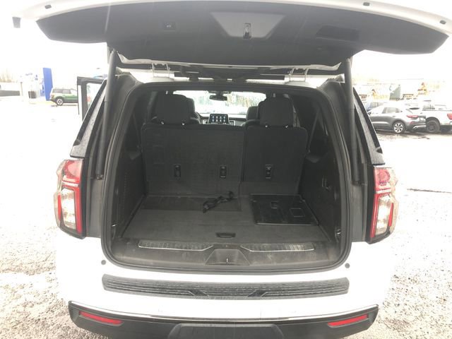 Used 2021 Chevrolet Suburban RST w/ Luxury Package image 25