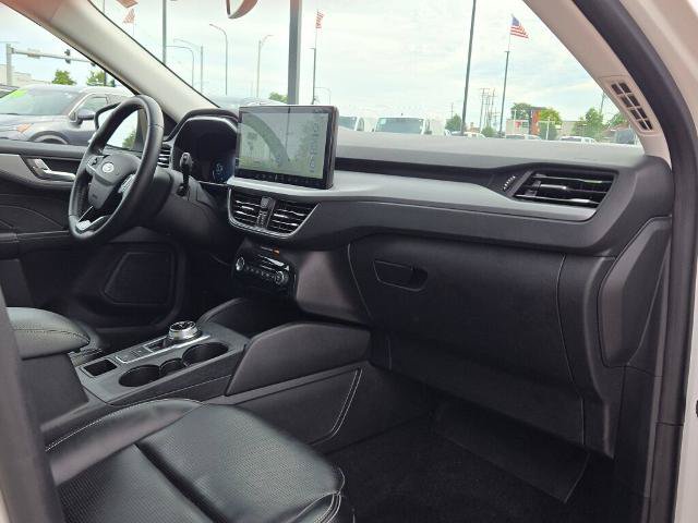 Certified 2024 Ford Escape Platinum AWD/4WD image 5