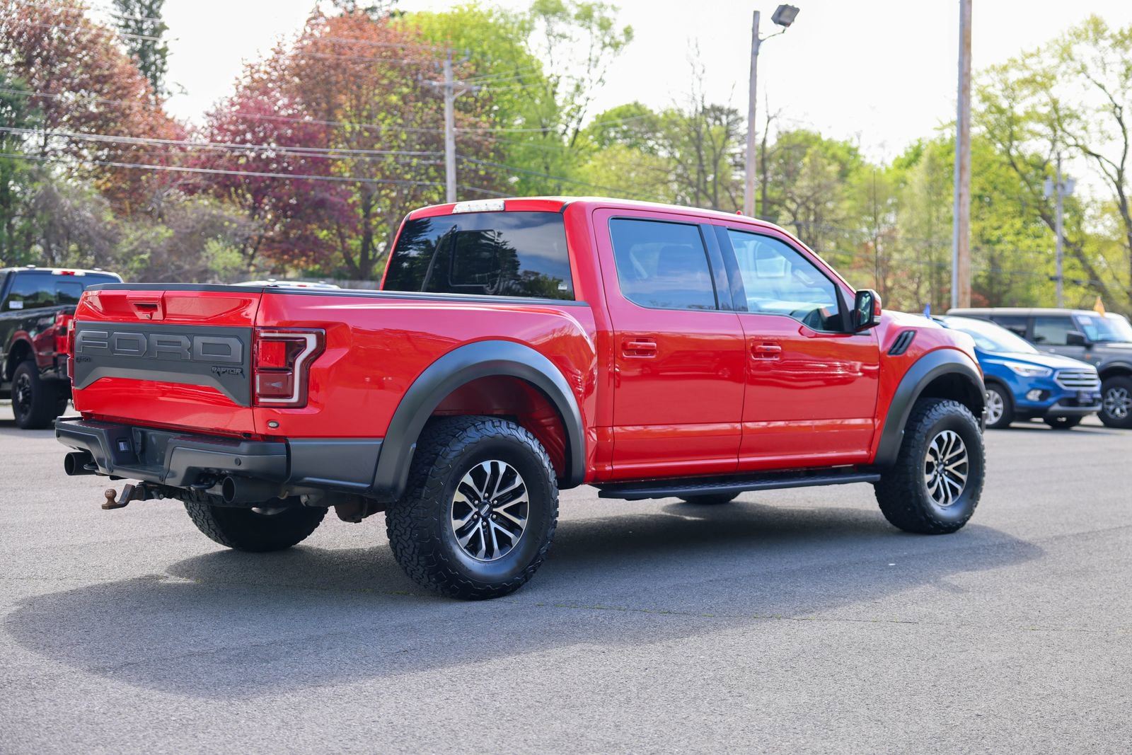 Certified 2019 Ford F150 Raptor w/ Equipment Group 802A Luxury AWD/4WD image 4
