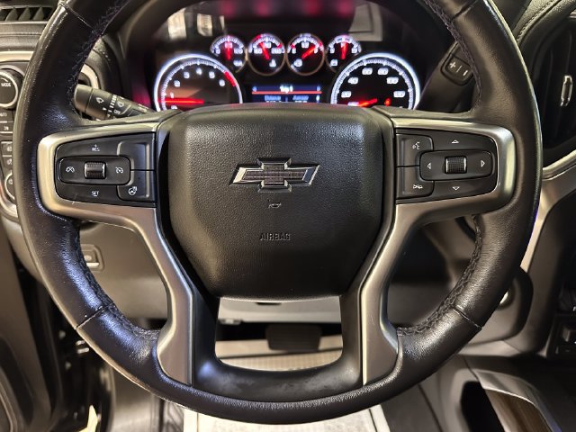 Used 2021 Chevrolet Silverado 1500 LT Trail Boss AWD/4WD image 9
