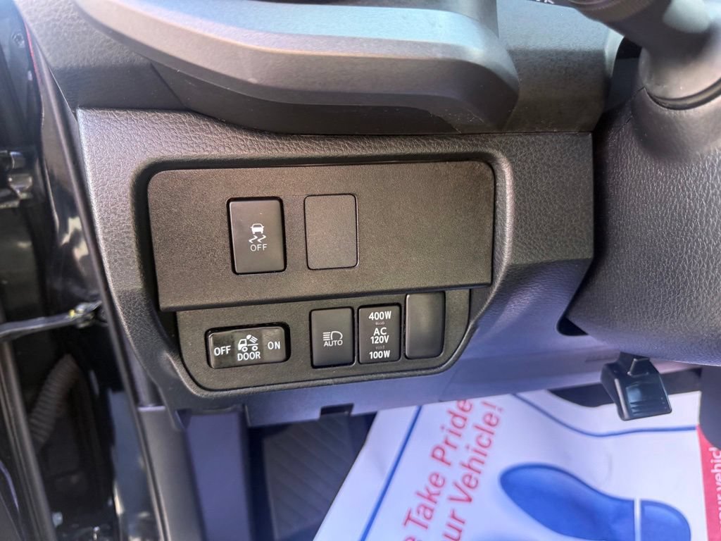 Used 2021 Toyota Tacoma TRD Sport AWD/4WD image 20