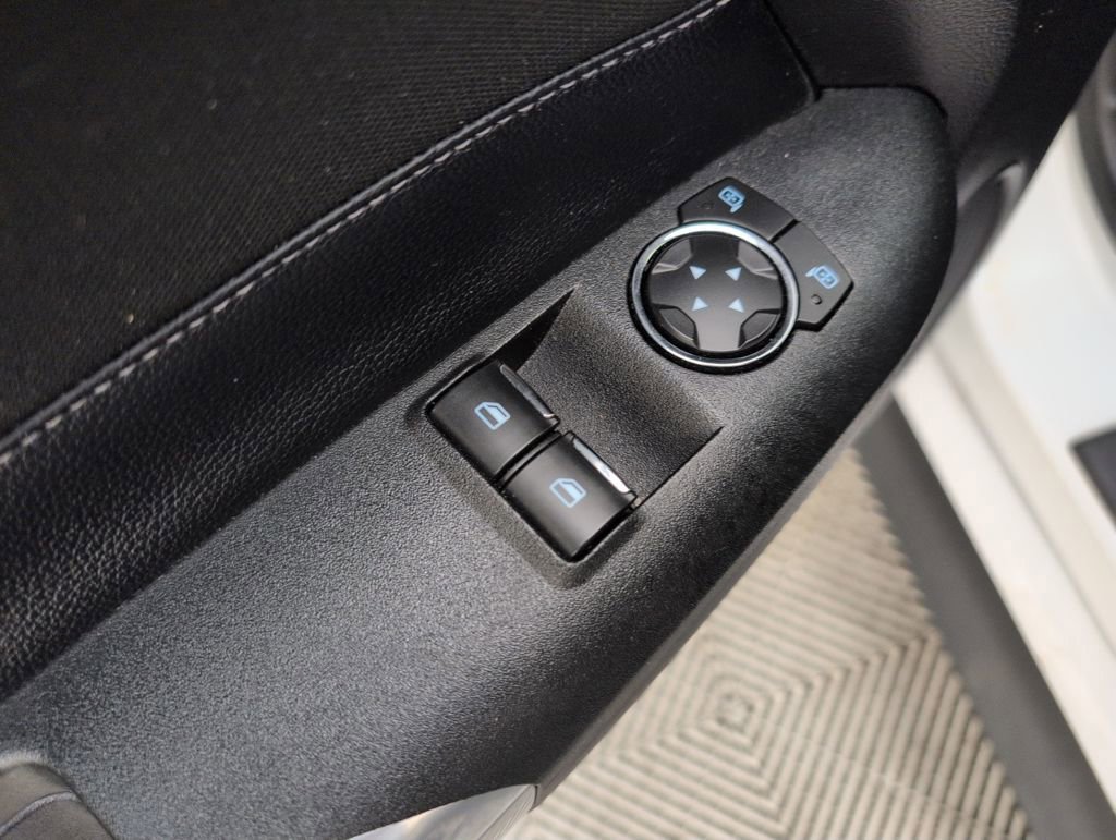 Certified 2019 Ford Mustang Coupe w/ Black Accent Package image 39