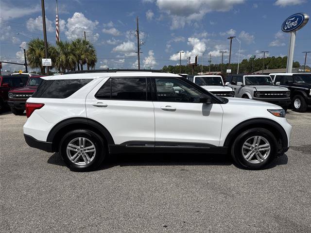 Certified 2023 Ford Explorer XLT w/ Equipment Group 202A AWD/4WD image 15