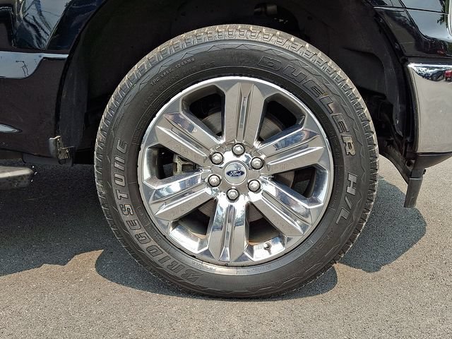 Certified 2018 Ford F150 XLT w/ Equipment Group 302A Luxury AWD/4WD image 11