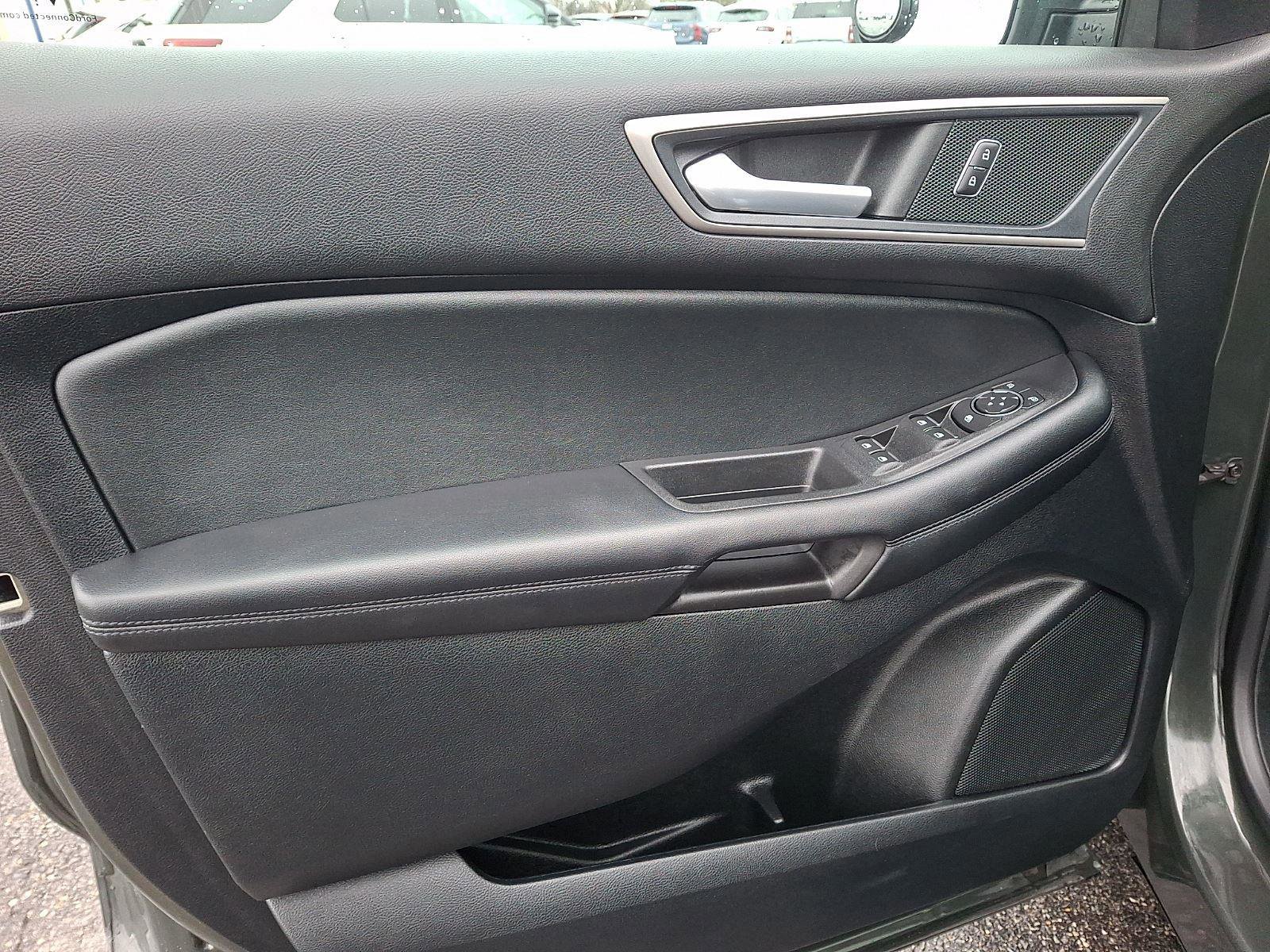 Certified 2022 Ford Edge SEL w/ Convenience Package image 13