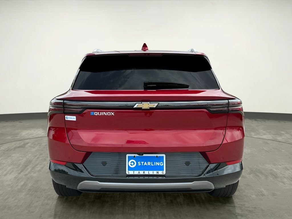 Used 2025 Chevrolet Equinox EV LT w/ Convenience Package image 6