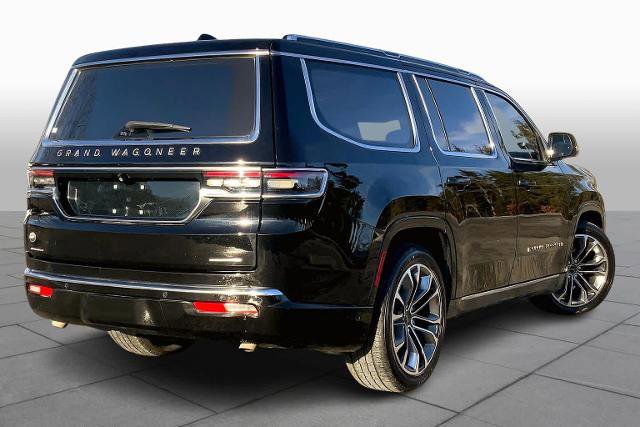 Used 2022 Jeep Grand Wagoneer Series III w/ Rear Seat Video Group 1 image 12