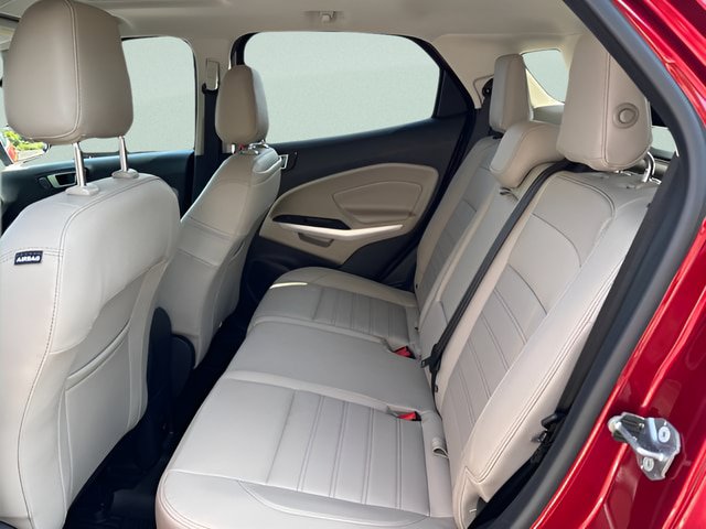 Certified 2018 Ford EcoSport Titanium AWD/4WD image 5