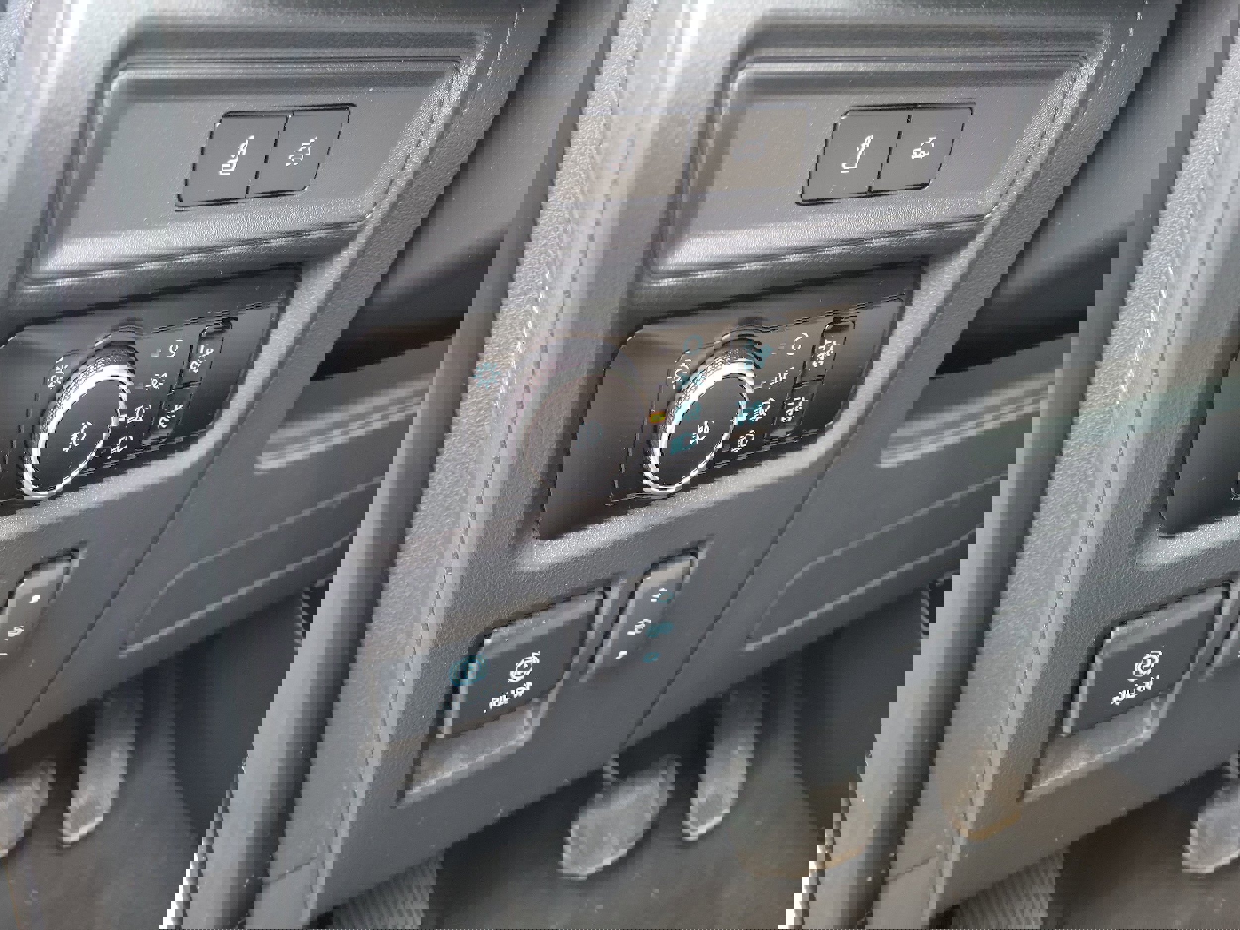 Certified 2023 Ford Expedition Limited image 20