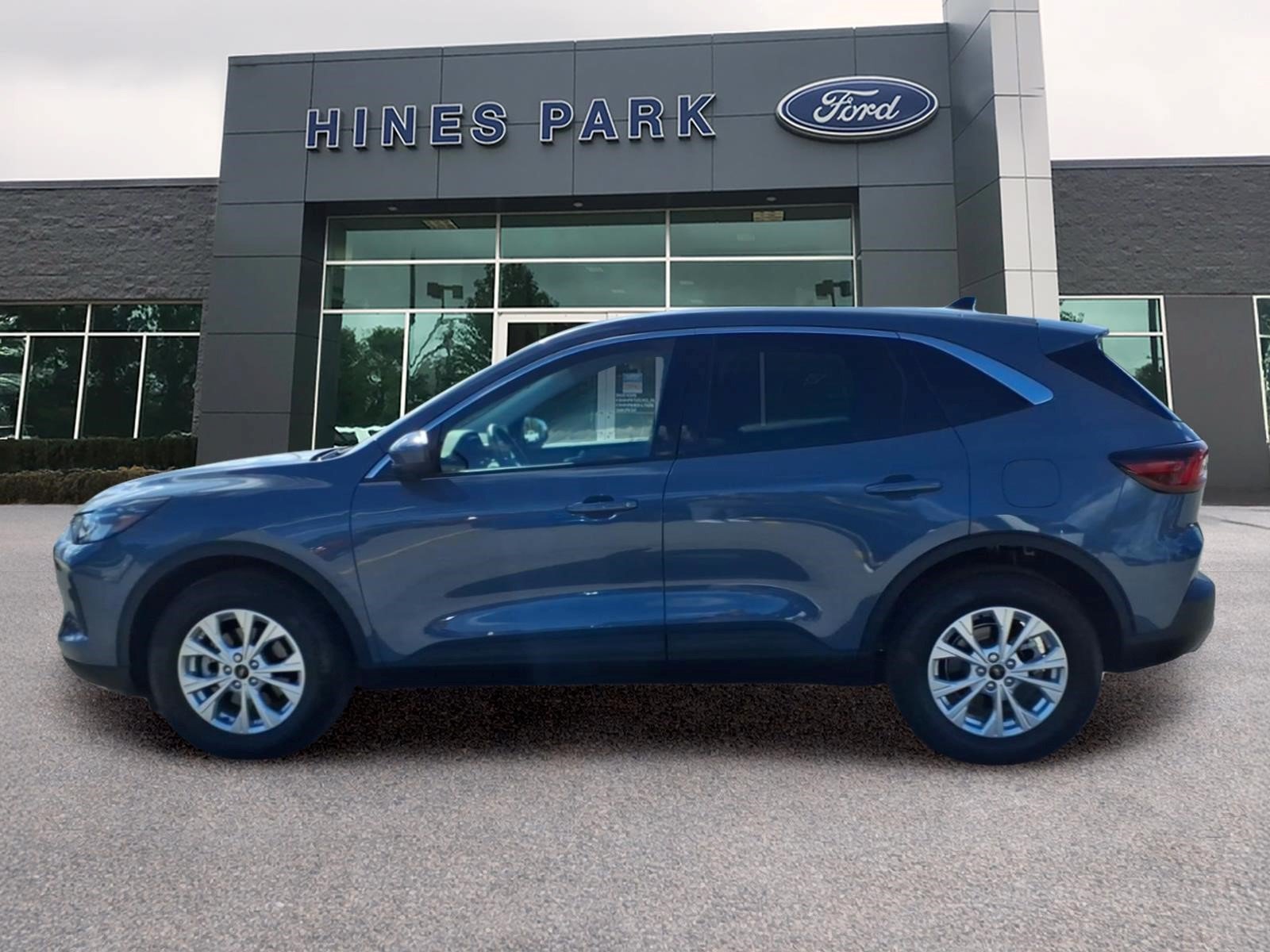 Certified 2023 Ford Escape Active w/ Tech Pack #2 AWD/4WD image 4