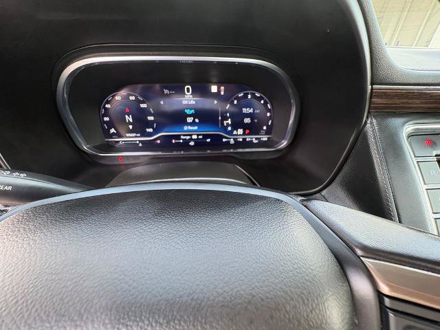 Used 2022 Chevrolet Tahoe High Country AWD/4WD image 18