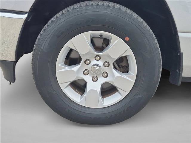 Used 2020 RAM 1500 Big Horn AWD/4WD image 23