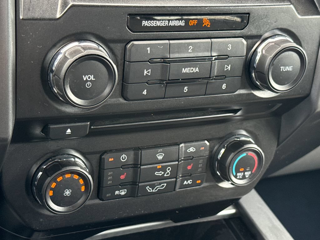 Certified 2018 Ford F150 XLT w/ Equipment Group 302A Luxury AWD/4WD image 22