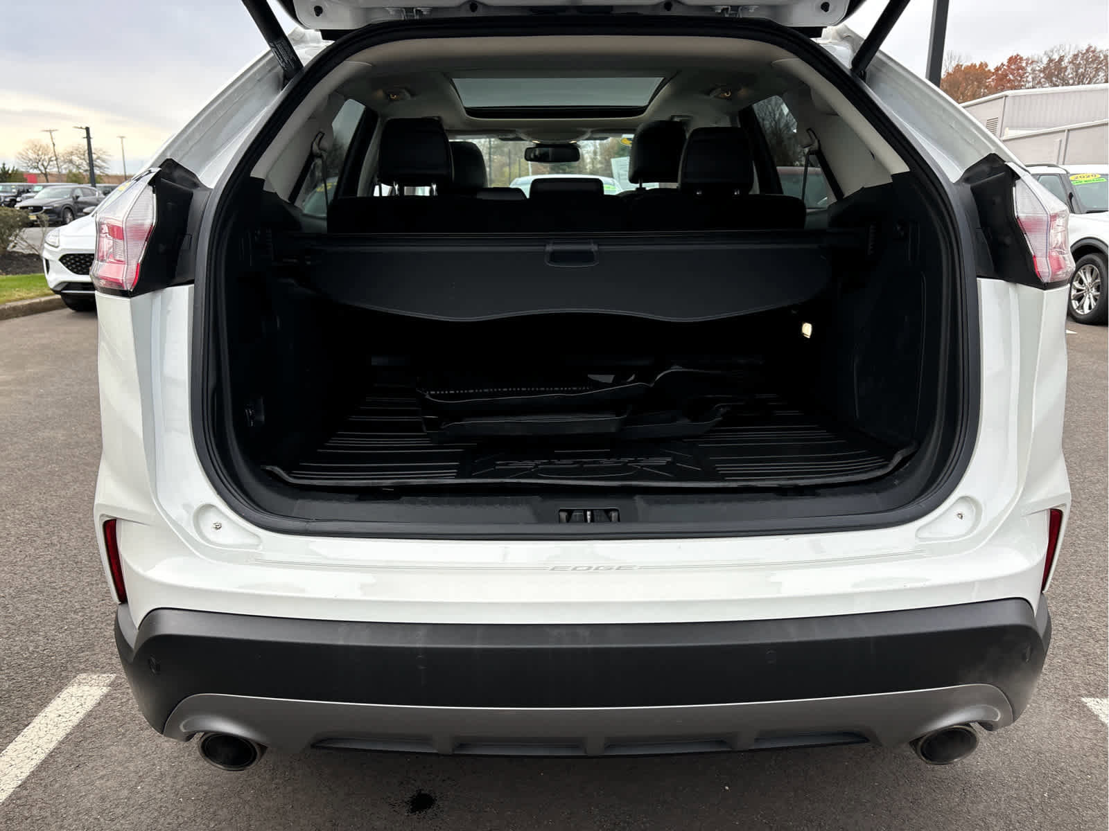 Certified 2022 Ford Edge Titanium w/ Cargo Accessory Package image 32