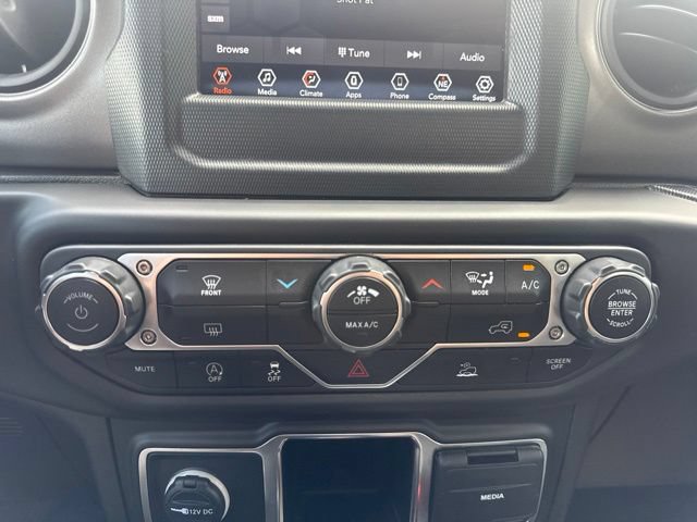 Used 2023 Jeep Wrangler Sport AWD/4WD image 21