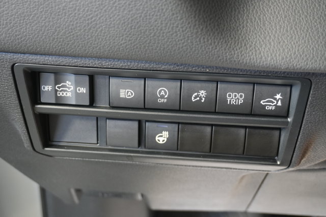 Used 2024 Toyota Tundra Limited AWD/4WD image 21
