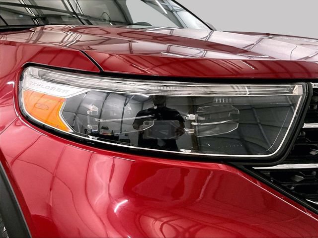 Certified 2020 Ford Explorer XLT w/ Comfort Package AWD/4WD image 28