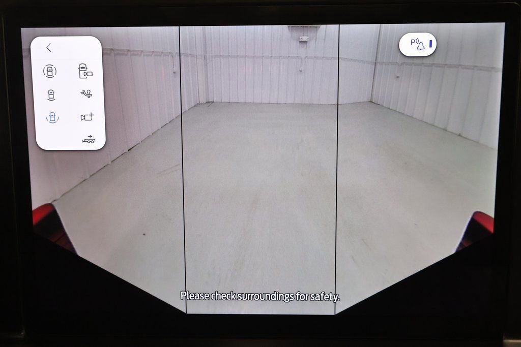 Certified 2026 Ford F350 Platinum w/ Platinum Plus Package image 37