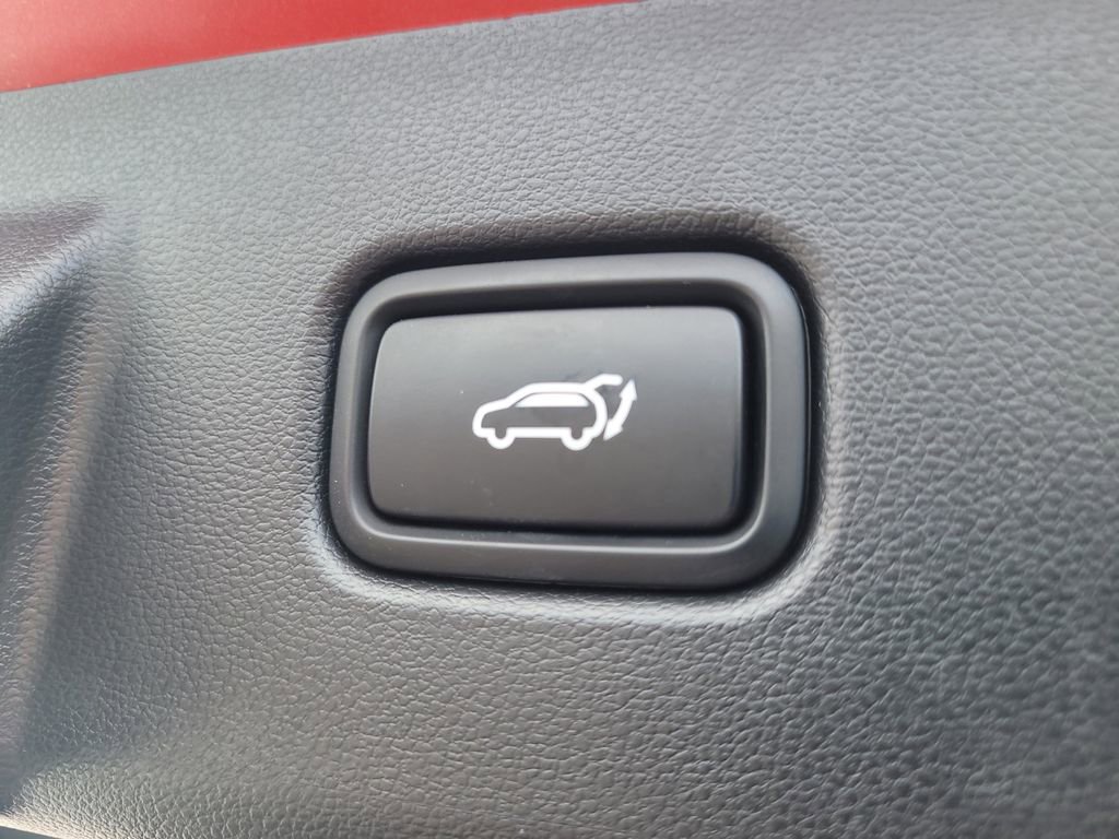 Used 2023 Hyundai Tucson Limited AWD/4WD image 8