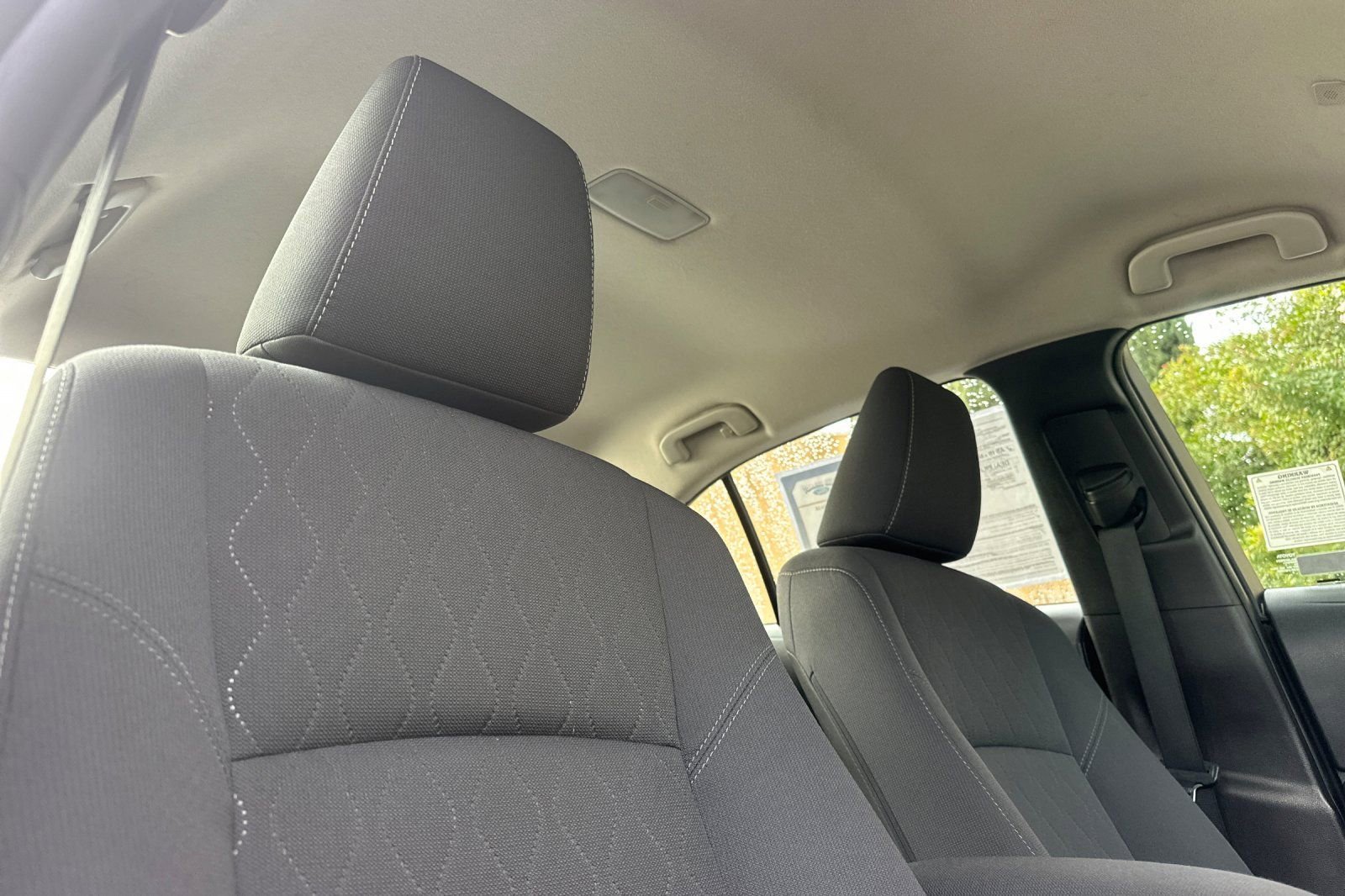 Used 2023 Toyota Corolla LE FWD image 12