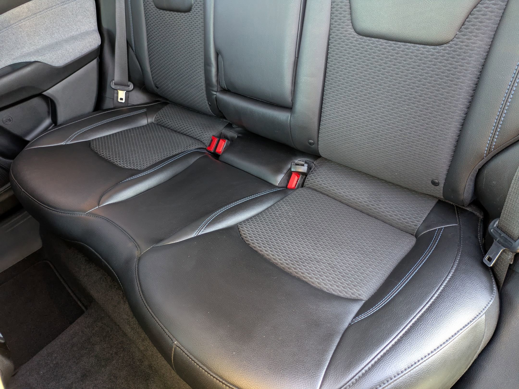 Used 2022 Jeep Compass Latitude image 28