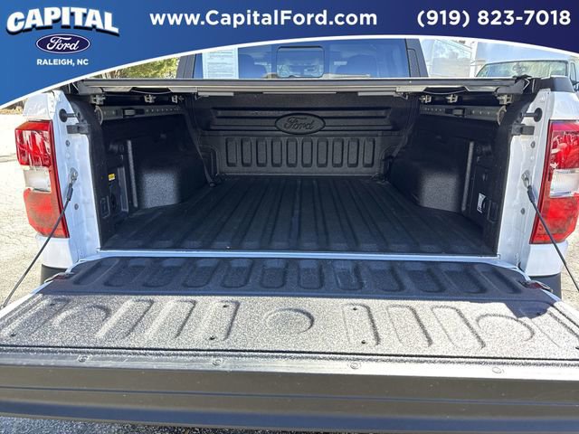 Certified 2025 Ford Maverick Lariat w/ Black Appearance Package image 16