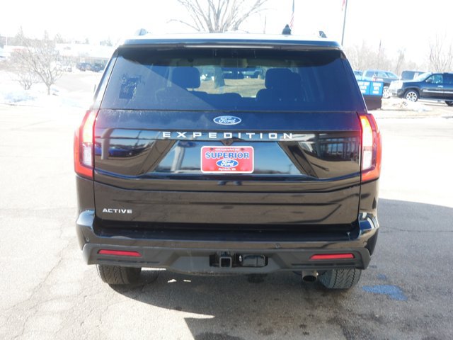 Certified 2025 Ford Expedition Active AWD/4WD image 6