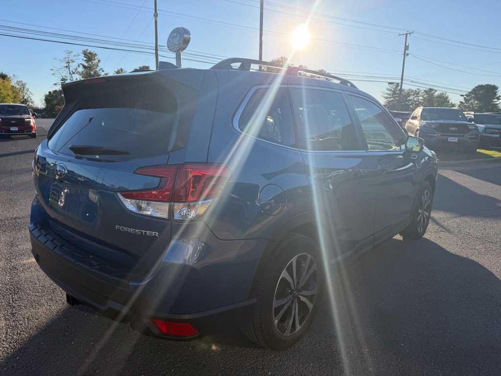 Used 2023 Subaru Forester Limited AWD/4WD image 5